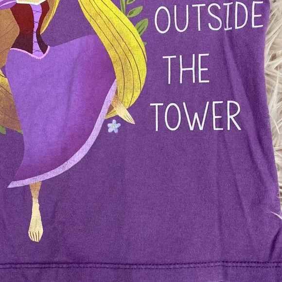 Tangled Tee - Picture 3 of 6